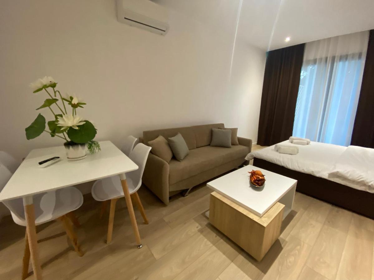 Brand New Apts Located At The City'S Main Square-100 Mbs Wifi ดูร์เรส ภายนอก รูปภาพ